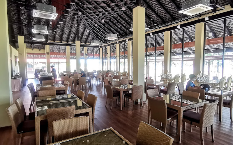 ก๋วยเตี๋ยวต้มยำนายวร