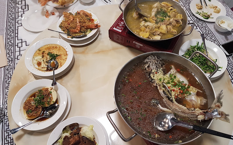 Siong Tong Gai 蒲种上汤街 - R&F Mall