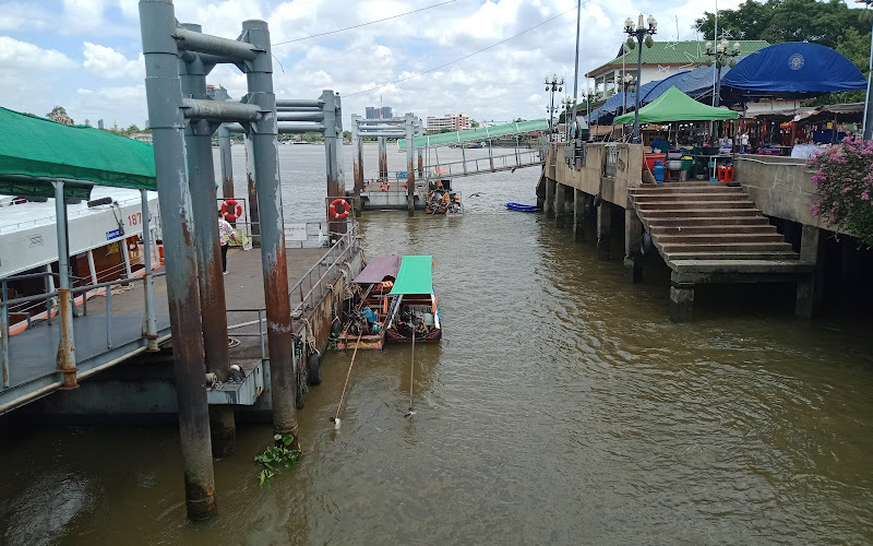 Flea Market - Pakret District