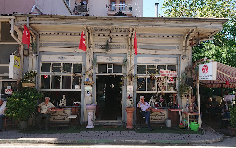 Tarihi Alay Kahvesi Ve Nargile Salonu