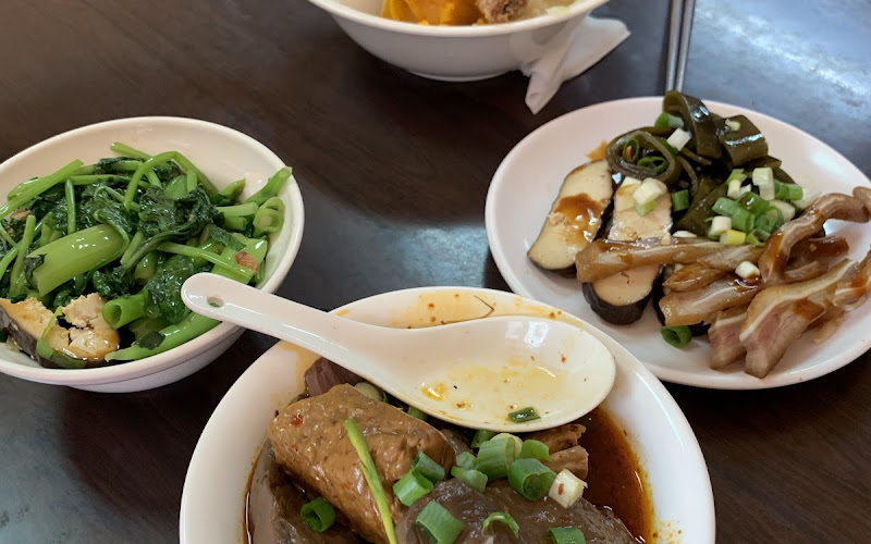 Lu Shifu Beef Noodle Restaurant