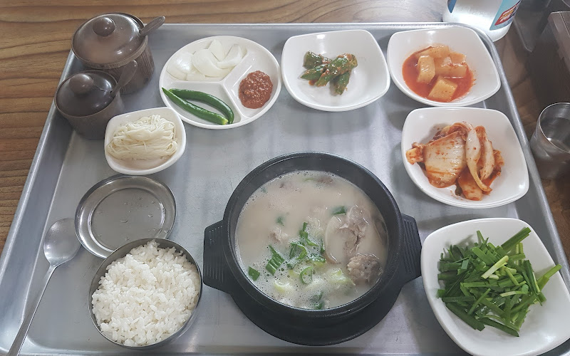 개성순대국밥감자탕