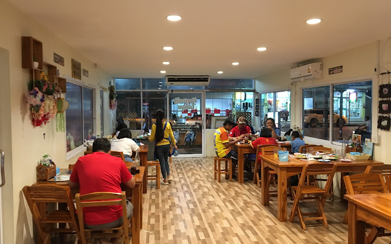 Suphanit Restaurant