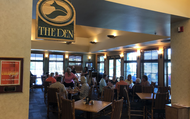 Den At Fox Hollow