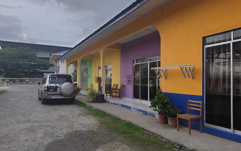 Embun Cafe & Homestay