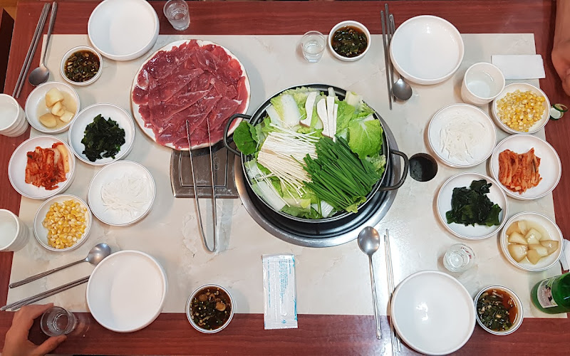삼강식당효돈점