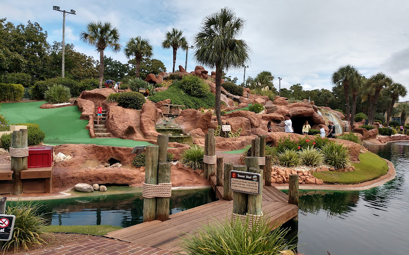 Treasure Island Mini Golf
