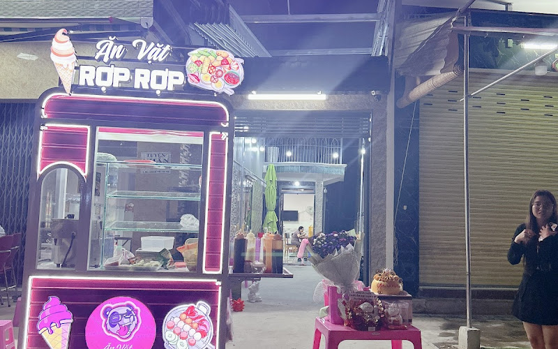 Ăn Vặt Rợp Rợp