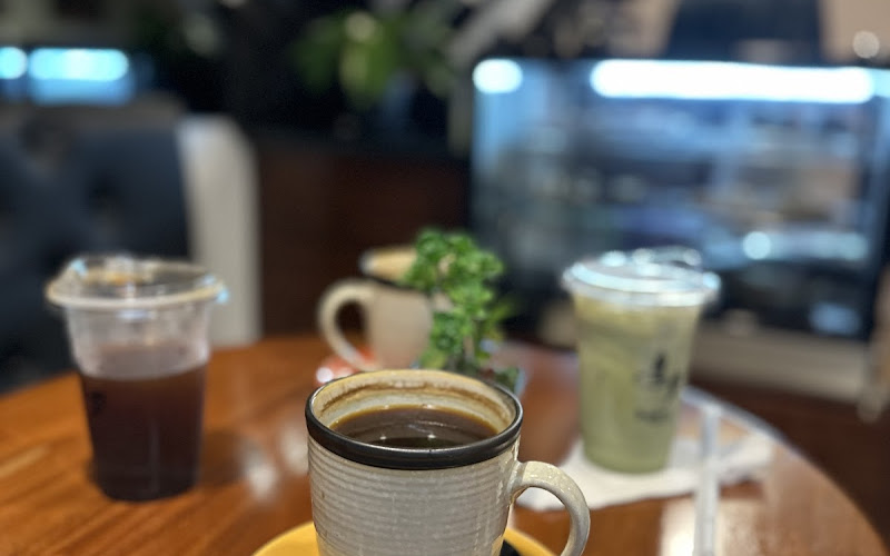 Bright’on Beans Coffee and Dirty Ice Cream