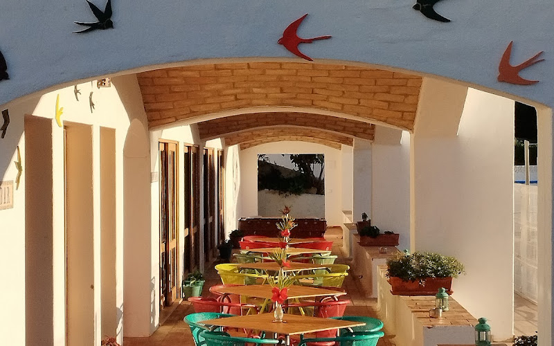 Swallows Pub and Grill