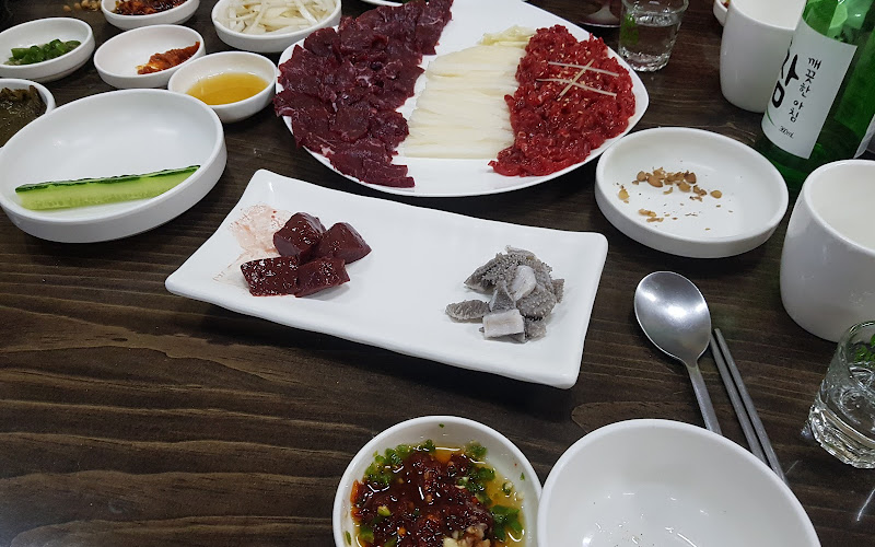 안동생고기뭉티기 인동점