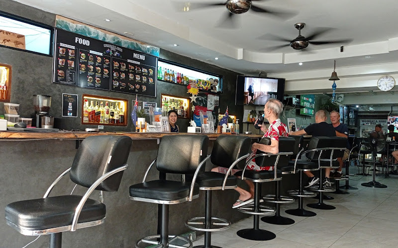 WOMBAT & KIWI BAR and Restaurant