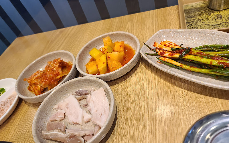 만복순대국 산본점