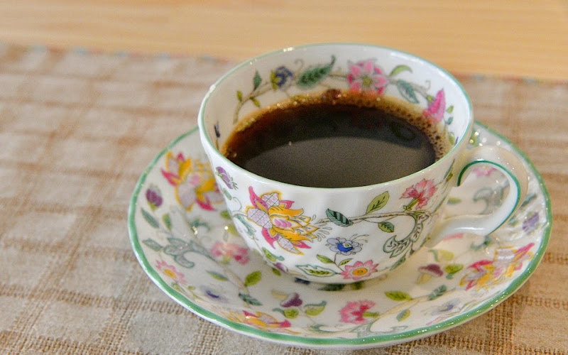 Cafe萬町 有喜(ヨロズマチ アリキ)