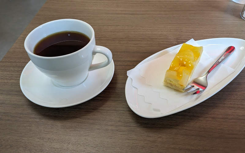 カフェバー ケイキ