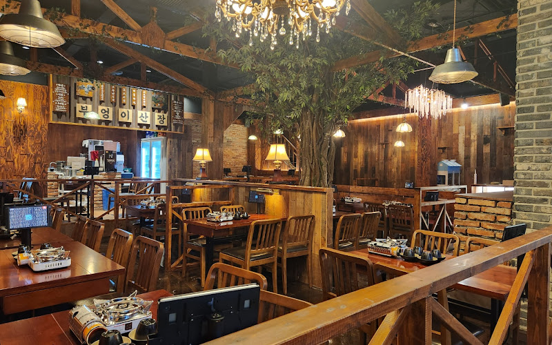 Owl Cabin Pub - Taste of Korean food