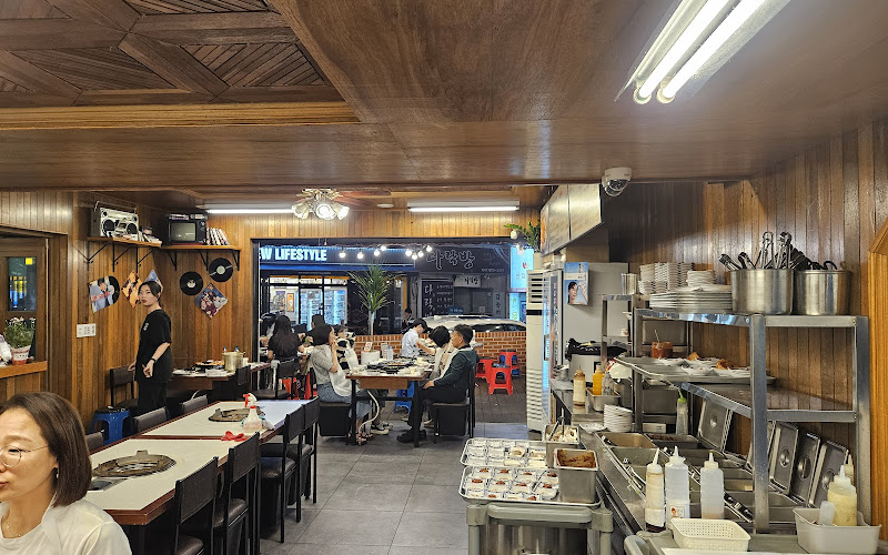 진짜무쇠삼겹 공주점