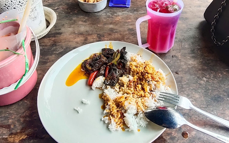 Warong Opah Bedah