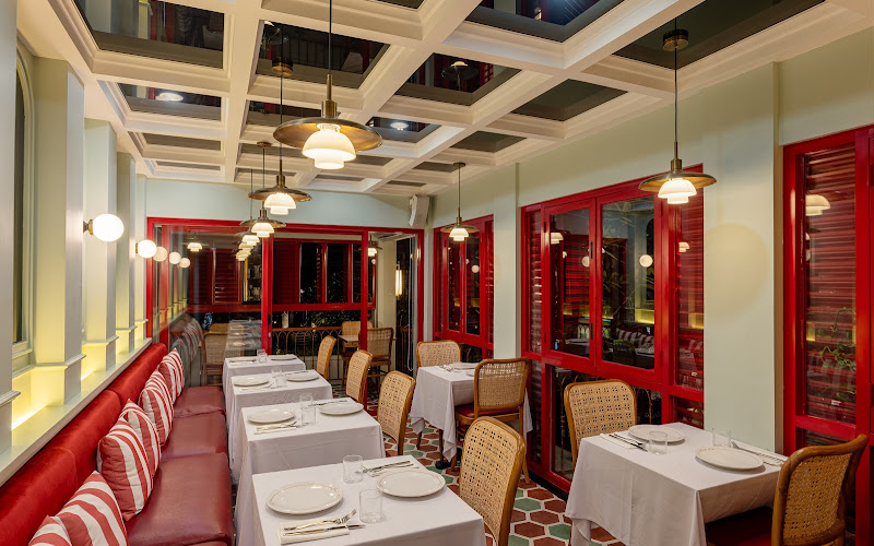 French Kiss Restaurant