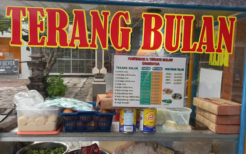 Martabak Terang Bulan Candidasa