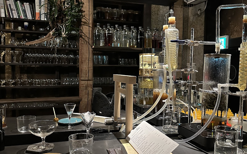 Cocktail Stand FUREK