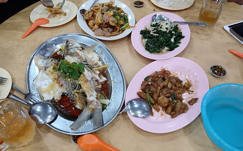 Yan Kee Rice Stall