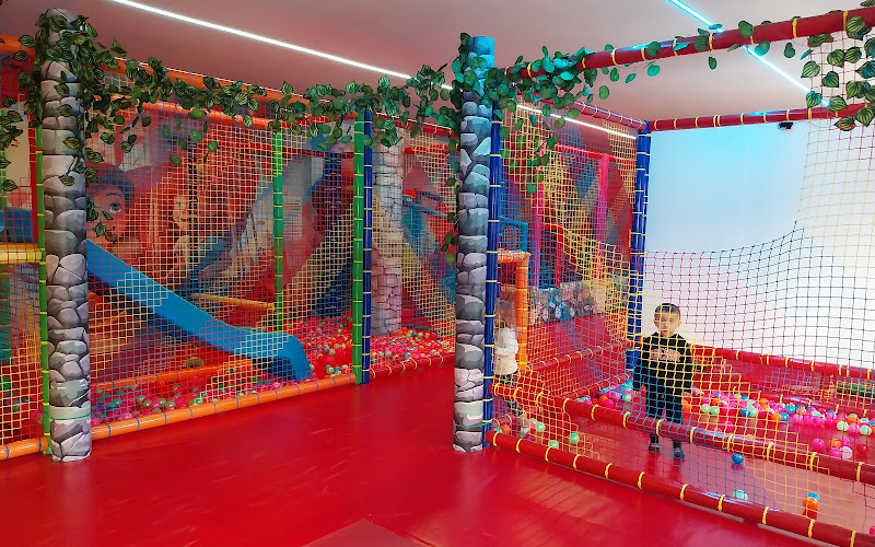 Encanto Park Sala Feste