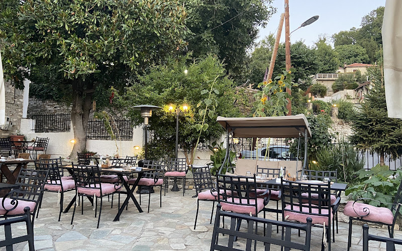 Αρχοντικό Παραδοσιακό Εστιατόριο / Archontiko Traditional Restaurant