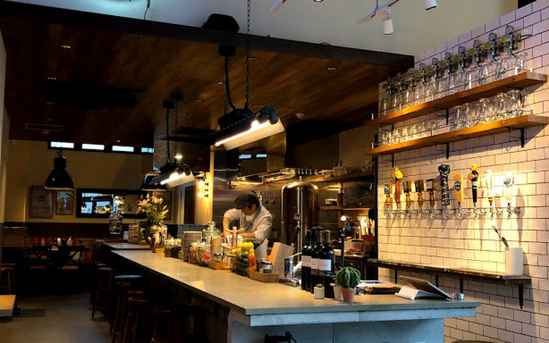 クラフトビール チョップス / CRAFT BEER & BBQ BEEF - CHOPS