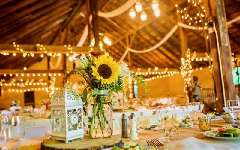 CHQ Barn
