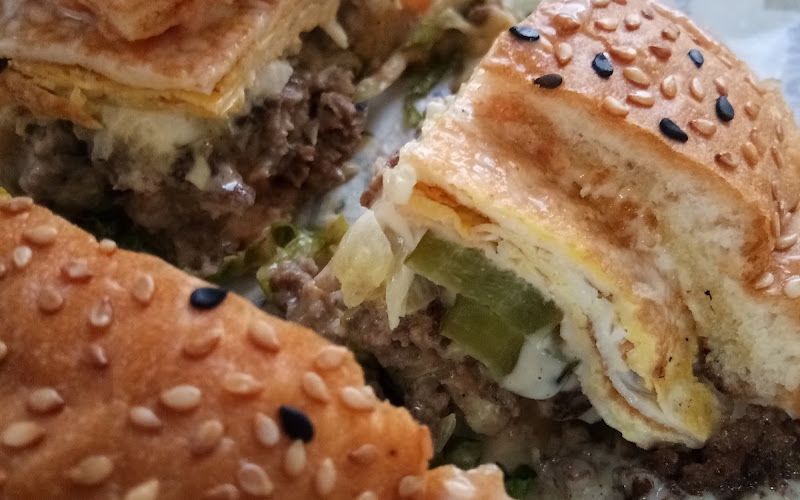 Chals Samurai Burger