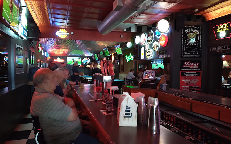 Rookies Rockin' Sports Bar