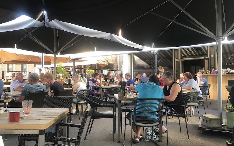 KRUL Restaurant & Bar