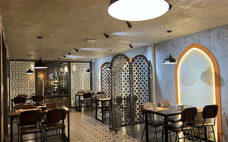 Indus Indian Restaurant - Nhà hàng Ấn Độ - 인도 음식점