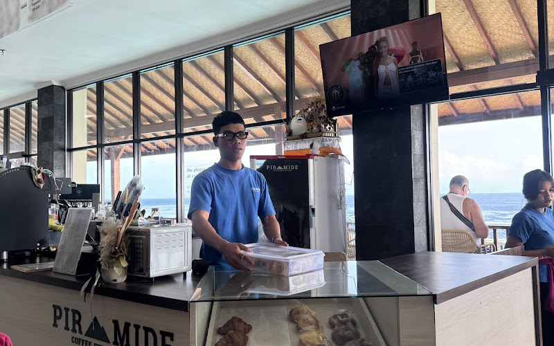 Piramide Coffee Exploration