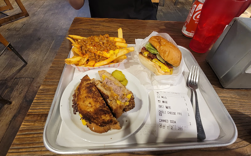 The Real Cheeseburger