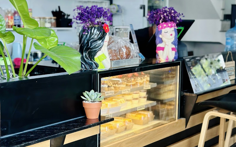 MILANO COFFEE MỸ HẠNH NAM