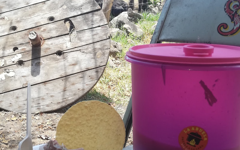 La Abuela Pozole a la Leña