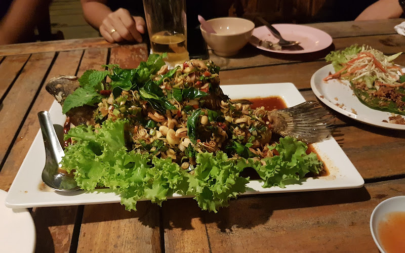 ร้านตำกระจายไชยา