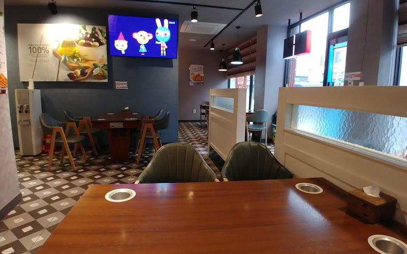 BBQ치킨 횡성둔내점 (올리브카페)