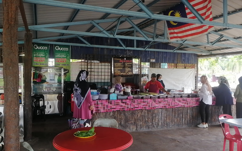 Warung Meja Bulat • Jalan Kuala Kedah