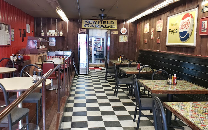 Covered Bridge Market & Pizzeria