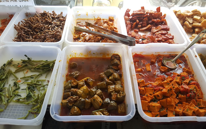 Quán Cơm Chay Tình Thương