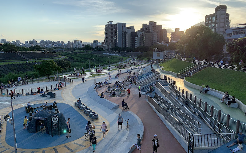 Daonan Riverside Park