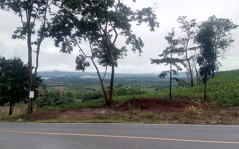 Samnaksong Khao Takhian Ngo