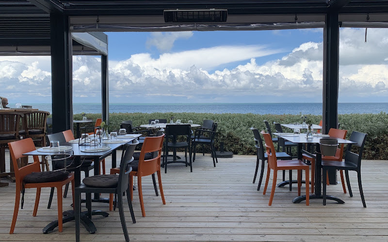La Cabane Oceane : Nº9 Le Bar à Huîtres et La Boutique