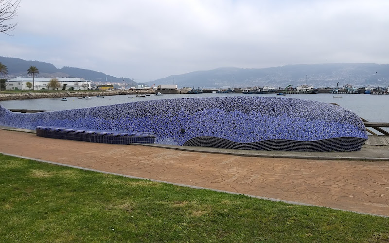 Monument to the Ballena Anduriña