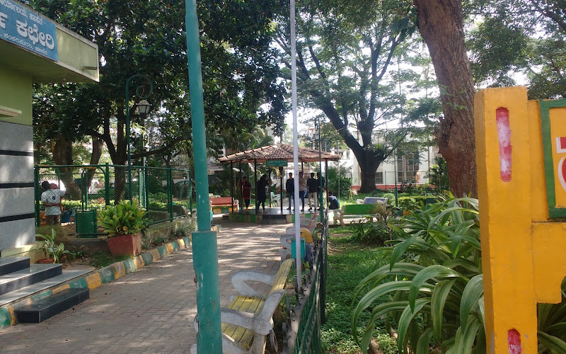 サチン・テンデュカー・パーク