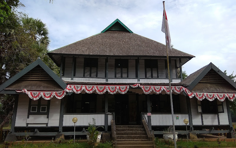 Museum Karaeng Pattingalloang ᨆᨘᨔᨗᨐᨘ ᨀᨑᨕᨙ ᨄᨈᨗᨂᨒᨚᨕ