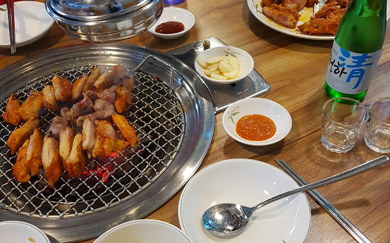 춘천숯불닭갈비
